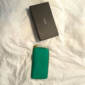 Jcrew leather wallet; box and dust bag included;